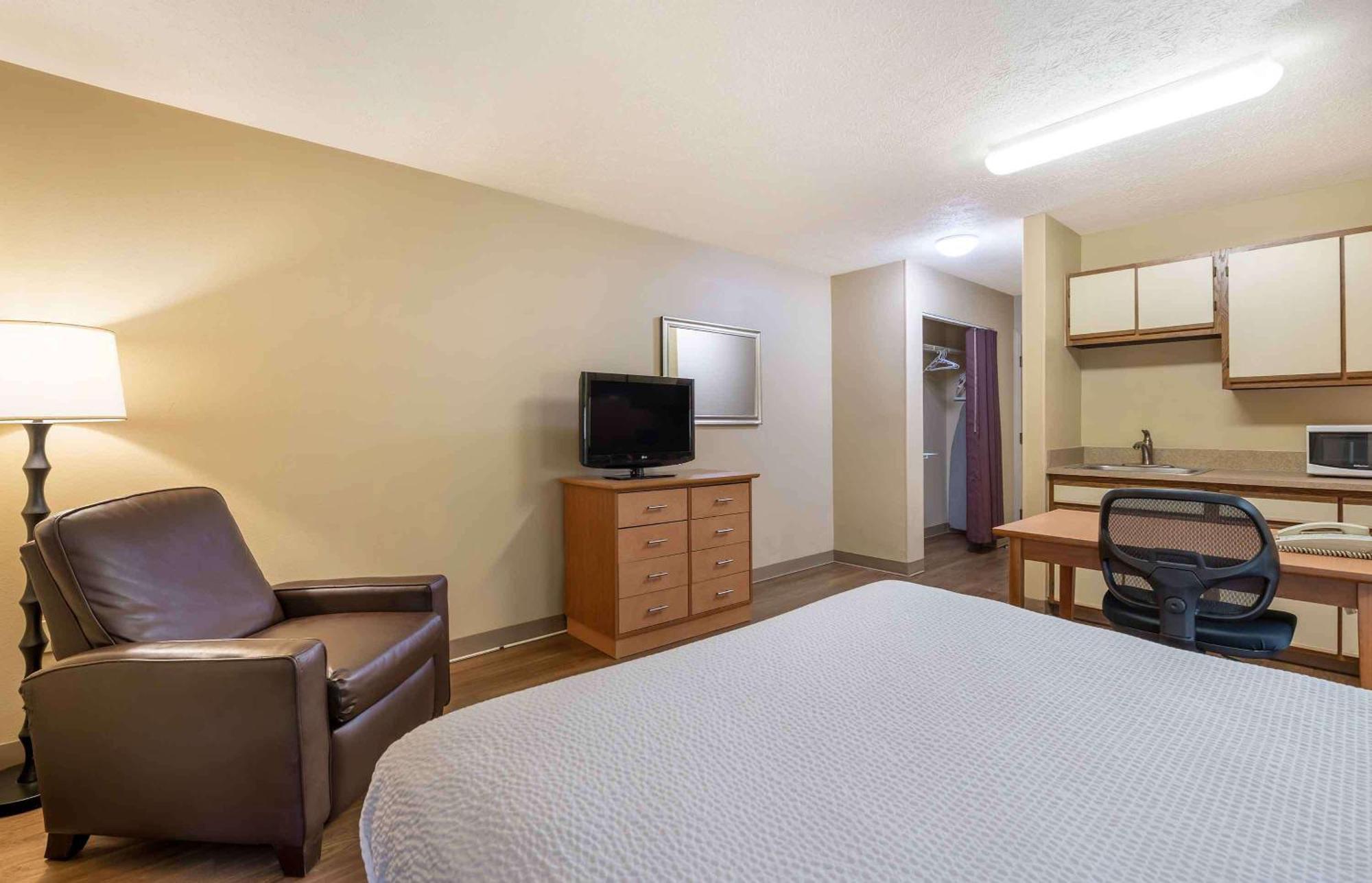 Extended Stay America Select Suites - Indianapolis - North - כרמל מראה חיצוני תמונה